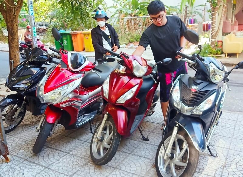 thuê xe máy sân bay đà nẵng