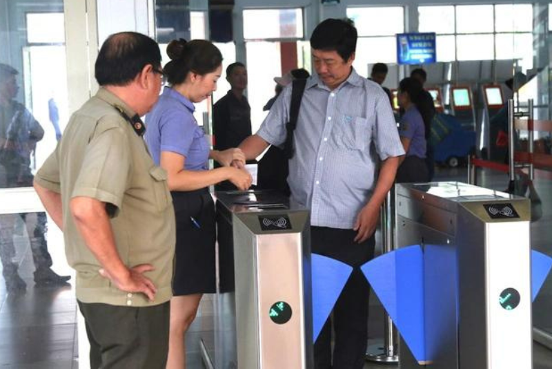 Đi tàu phải ra ga trước bao lâu