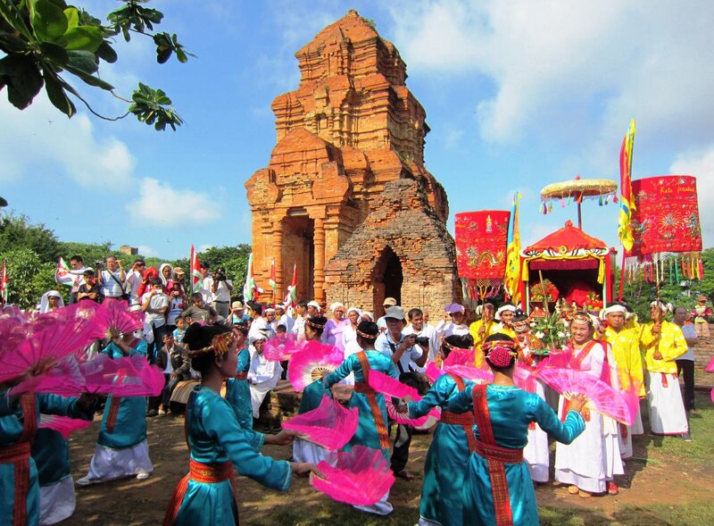 tháp bà nha trang