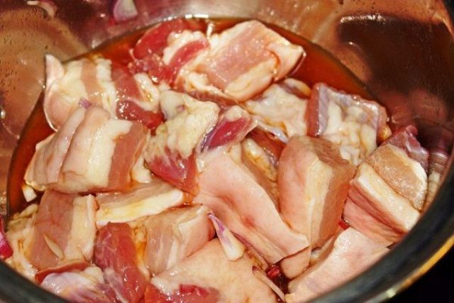 cách làm món thịt heo kho trứng