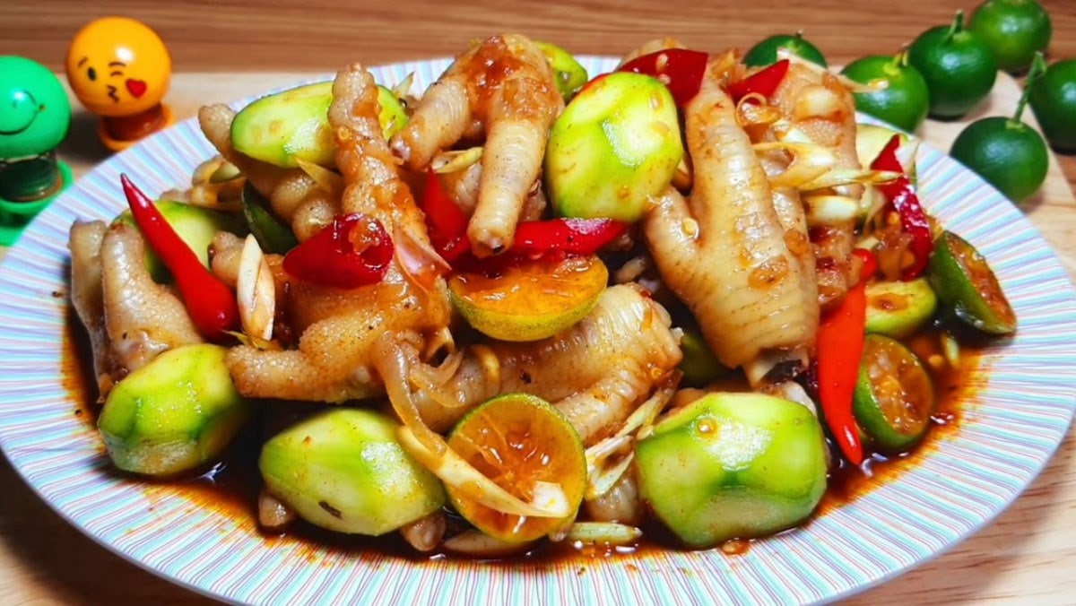 cách làm chân gà sốt thái cóc non