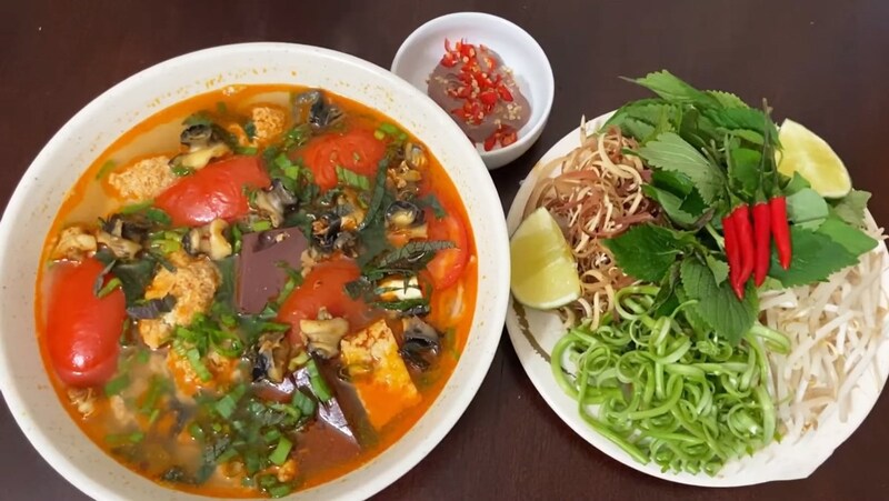 ăn gì phố đi bộ hồ gươm