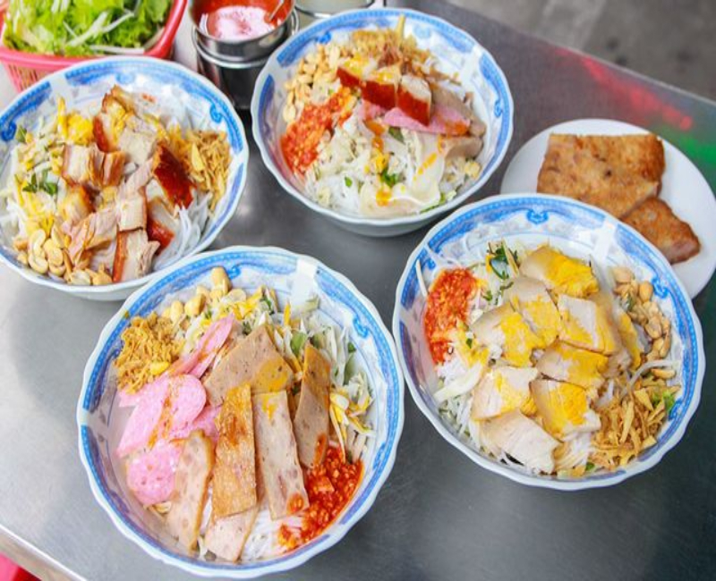 Bún mắm Đà Nẵng