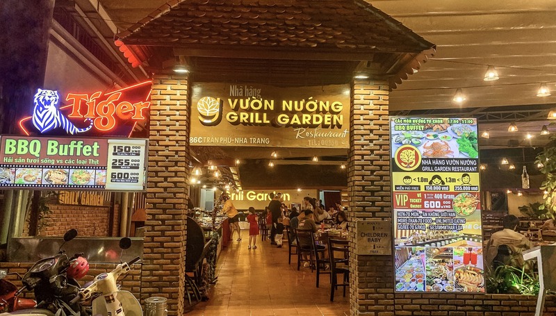 nhà hàng buffet-nha-trang