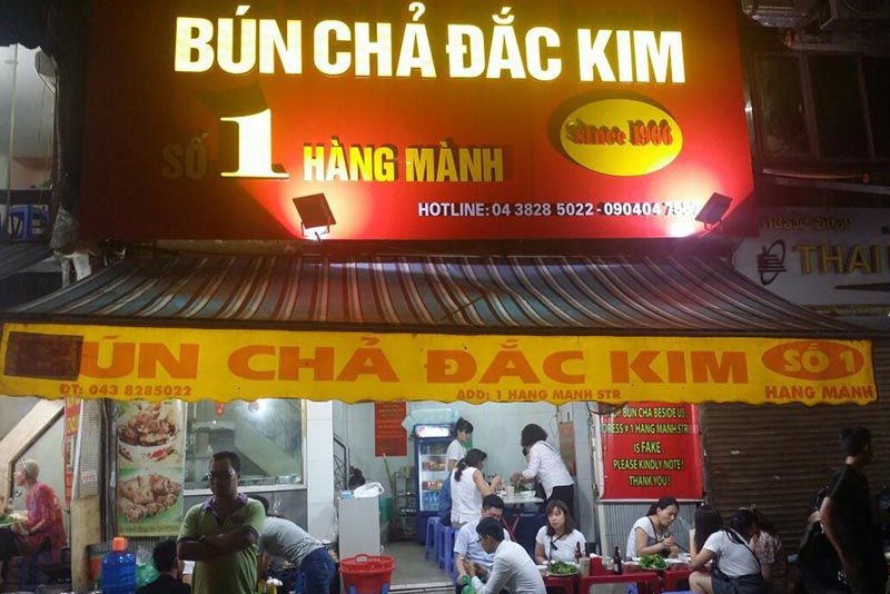 quán bún chả Hà Nội