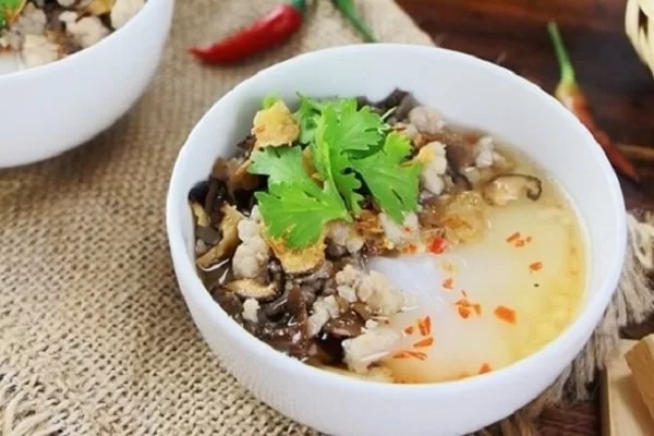 bánh đúc nóng hà nội