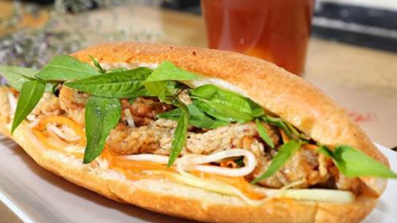 bánh mì chả cá nha trang