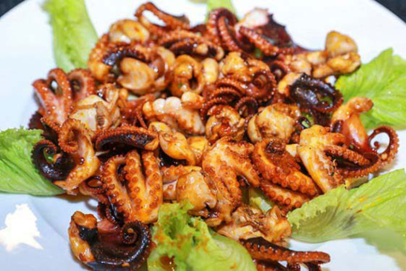 quán hải sản ngon ở Mũi Né