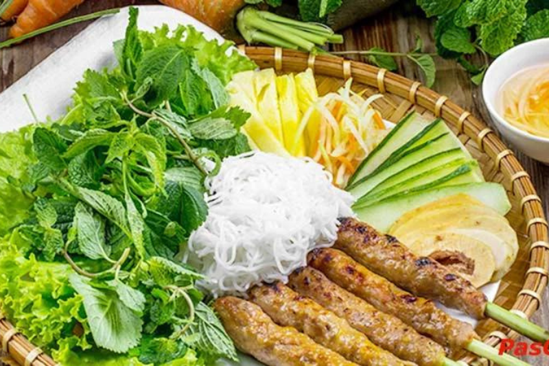 nhà hàng Láng Hạ