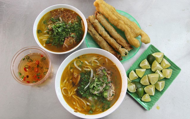 bánh canh đà nẵng