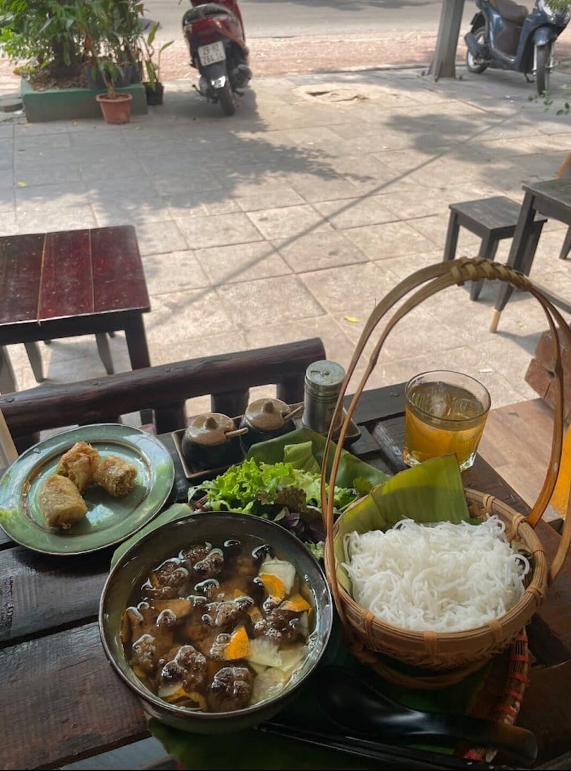 bún chả quận hoàn kiếm