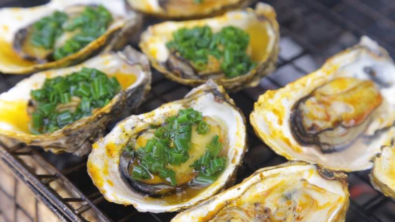 DaLat BeerCorner - Quán bia với hàu nướng Đà Lạt tươi ngon hàu nướng đà lạt
