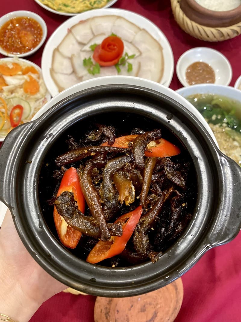 nhà hàng cơm niêu nhà đỏ đà nẵng