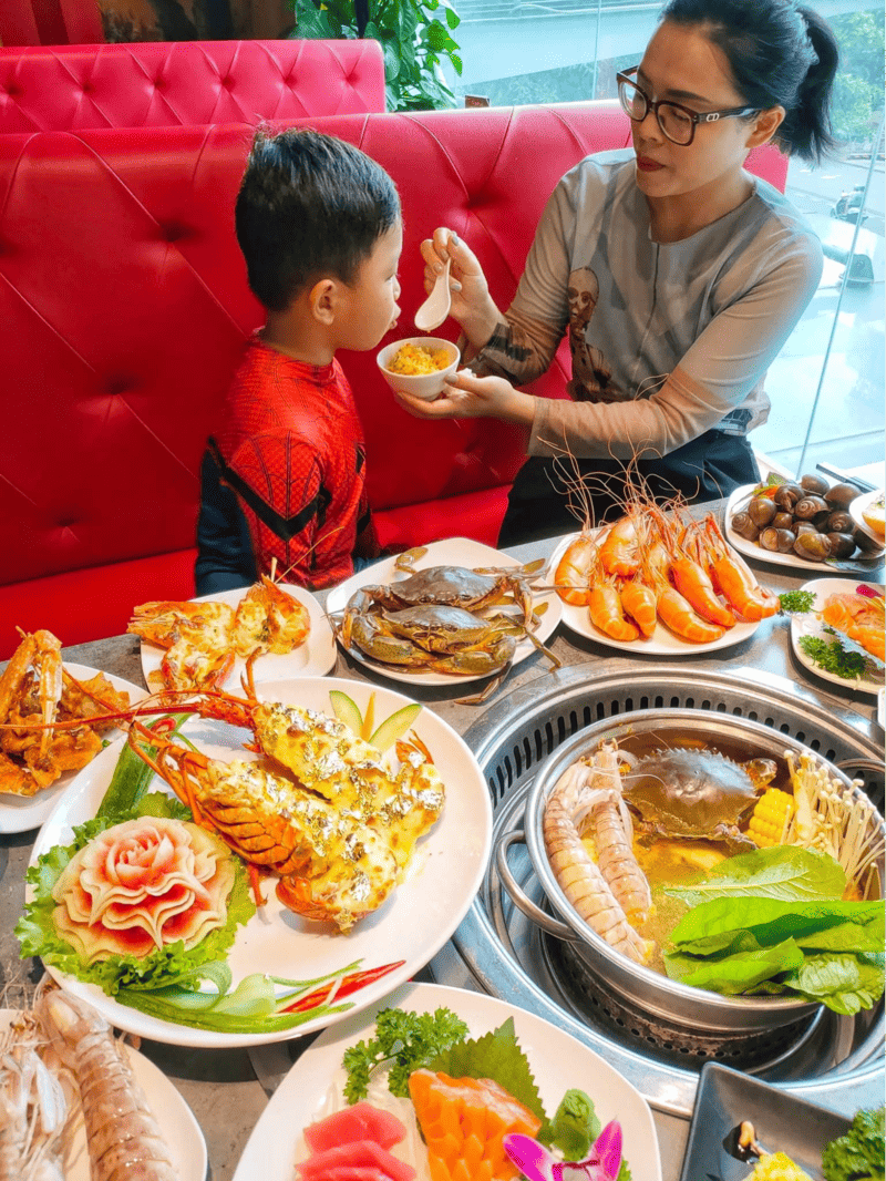 nhà hàng có khu vui chơi trẻ em hà nội