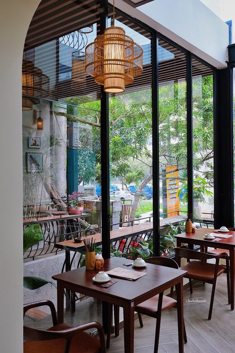 nhà hàng phục vụ khách đoàn ở hà nội