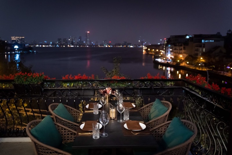 nhà hàng view đẹp hà nội