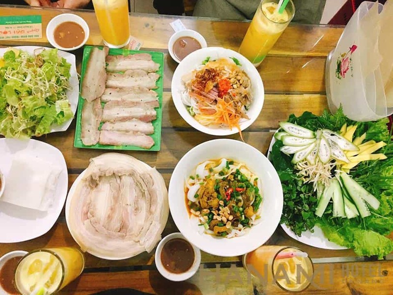 đà nẵng trưa nay ăn gì