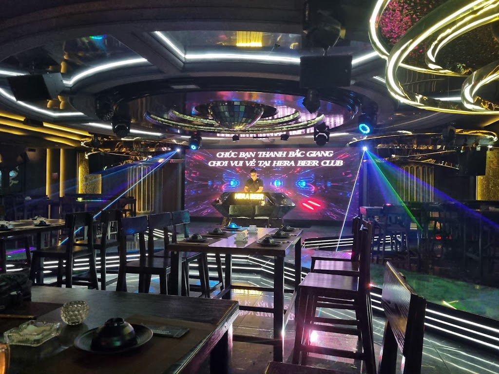 quán pub Hà Đông