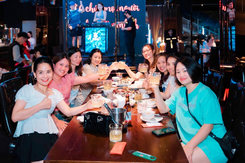 quán pub Hà Đông