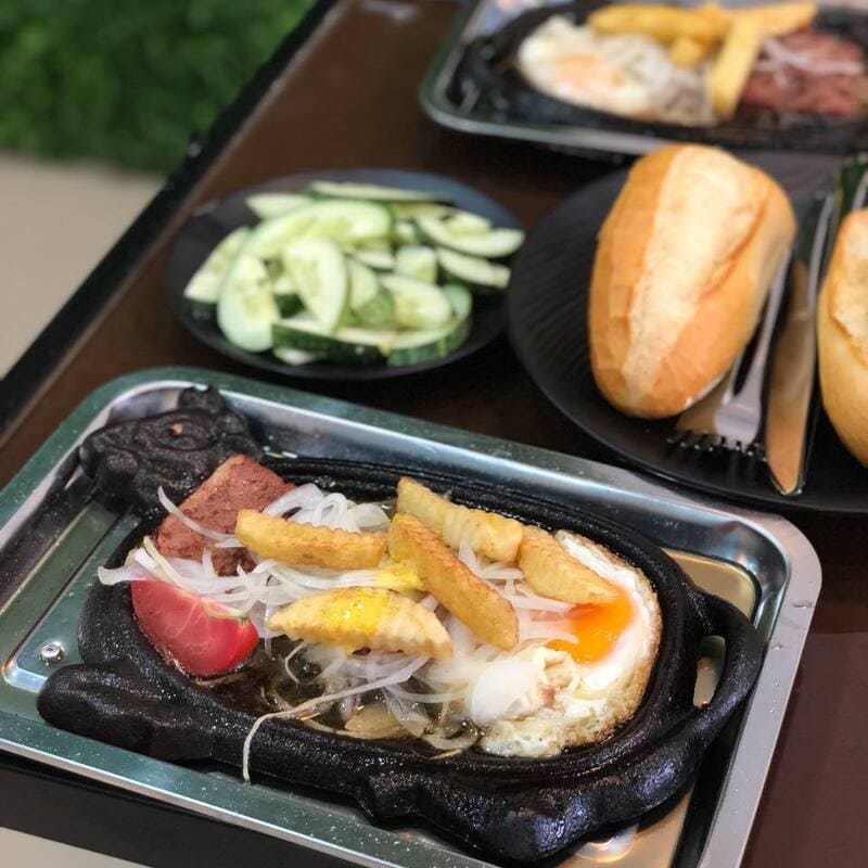 Bít tết ngon Hà Nội