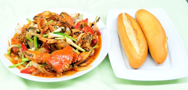 Nhà Hàng Hải Sản Làng Cá