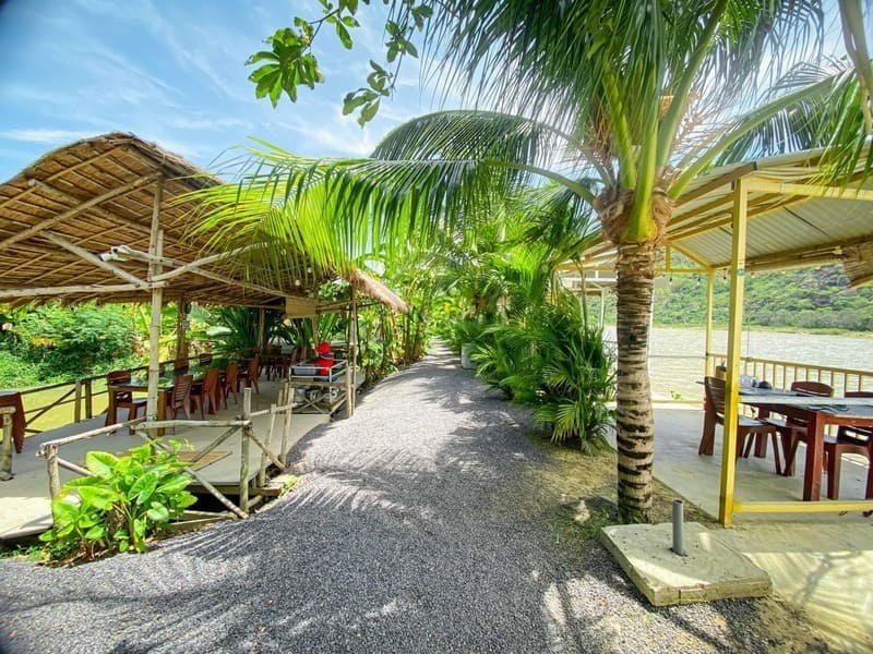 nhà hàng sân vườn nha trang