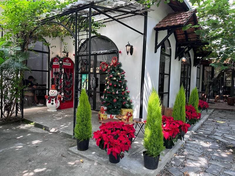 cafe gần ga sài gòn