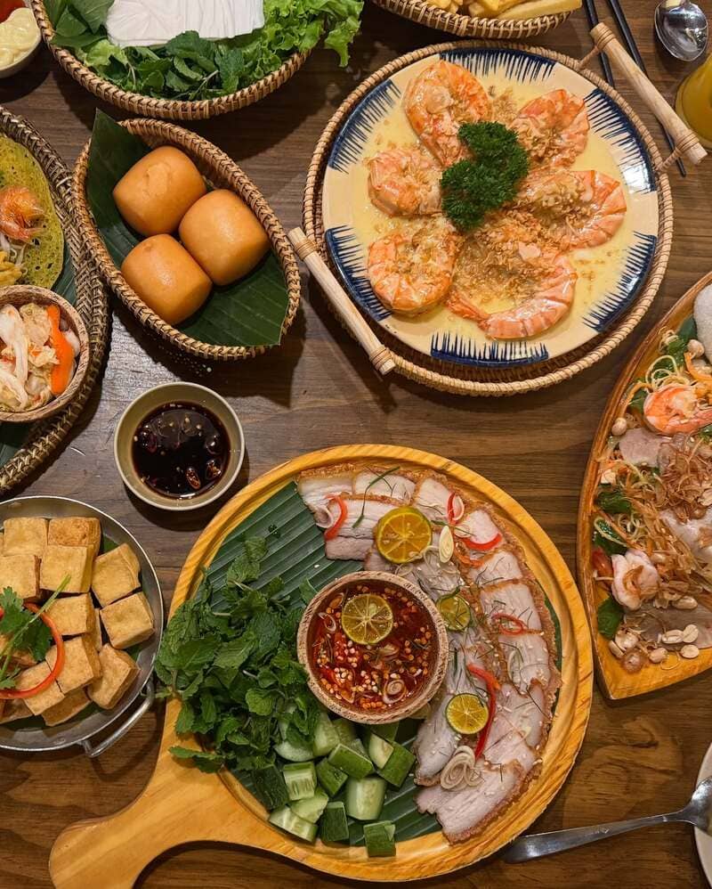 nhà hàng món việt sang trọng ở sài gòn