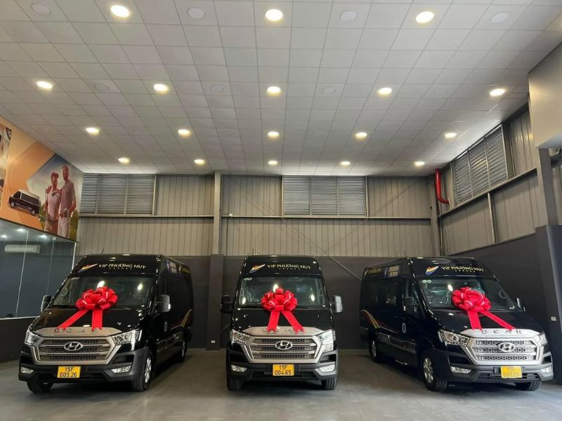 thuê xe limousine 9 chỗ đà nẵng
