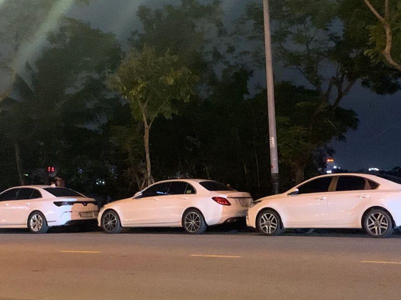 thuê xe tự lái Đà Nẵng