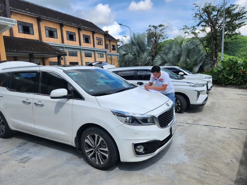 thuê xe tự lái Đà Nẵng