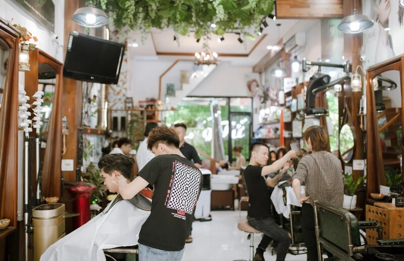 tiệm uốn tóc đẹp ở đà nẵng