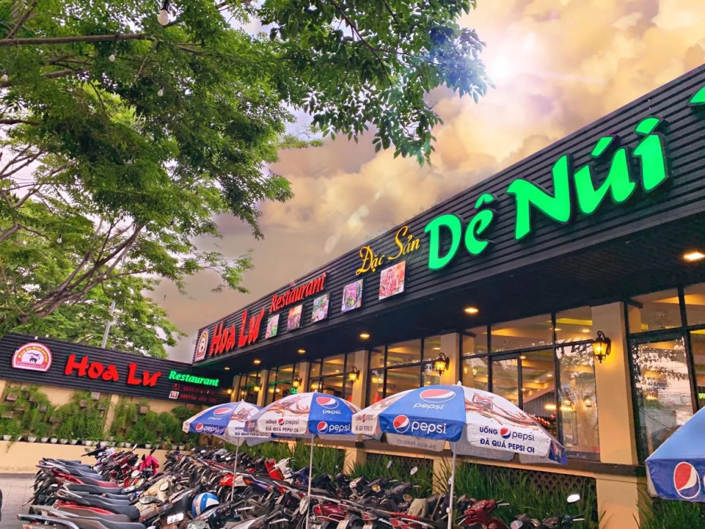 nhà hàng đặc sản Đà Nẵng